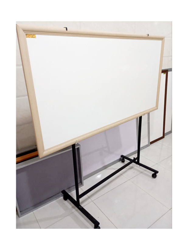 تخته وایت بردقابMDFچوبی سایز ۱۰۰×180
