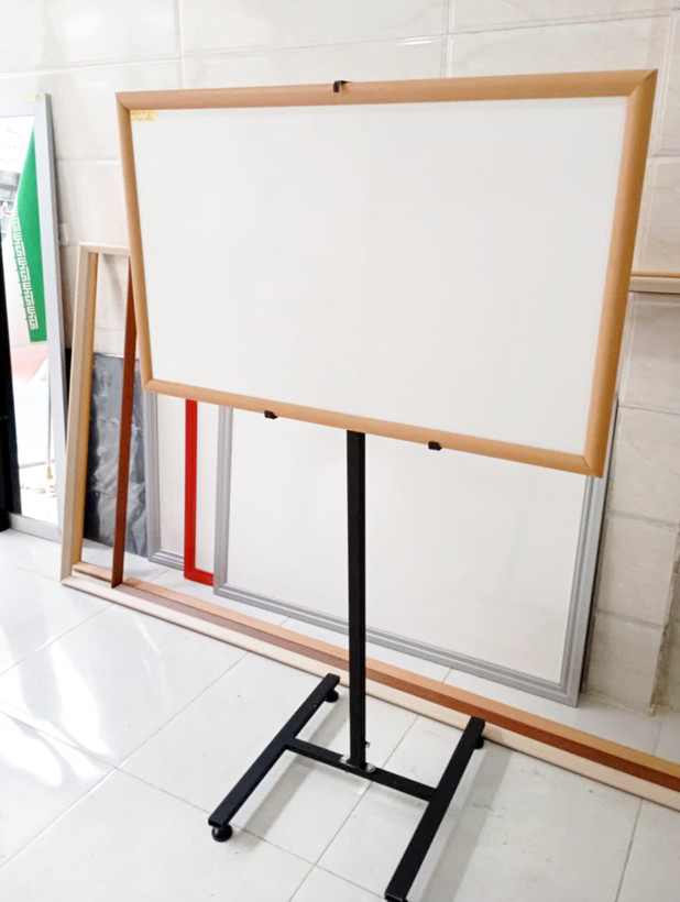 نسل جدید تخته وایت بردقاب چوبی1۲0×۸۰
